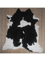 Van Buren sinds 1861 Uniquely Photografed Black & White Cowhide | no. WW-ZW007