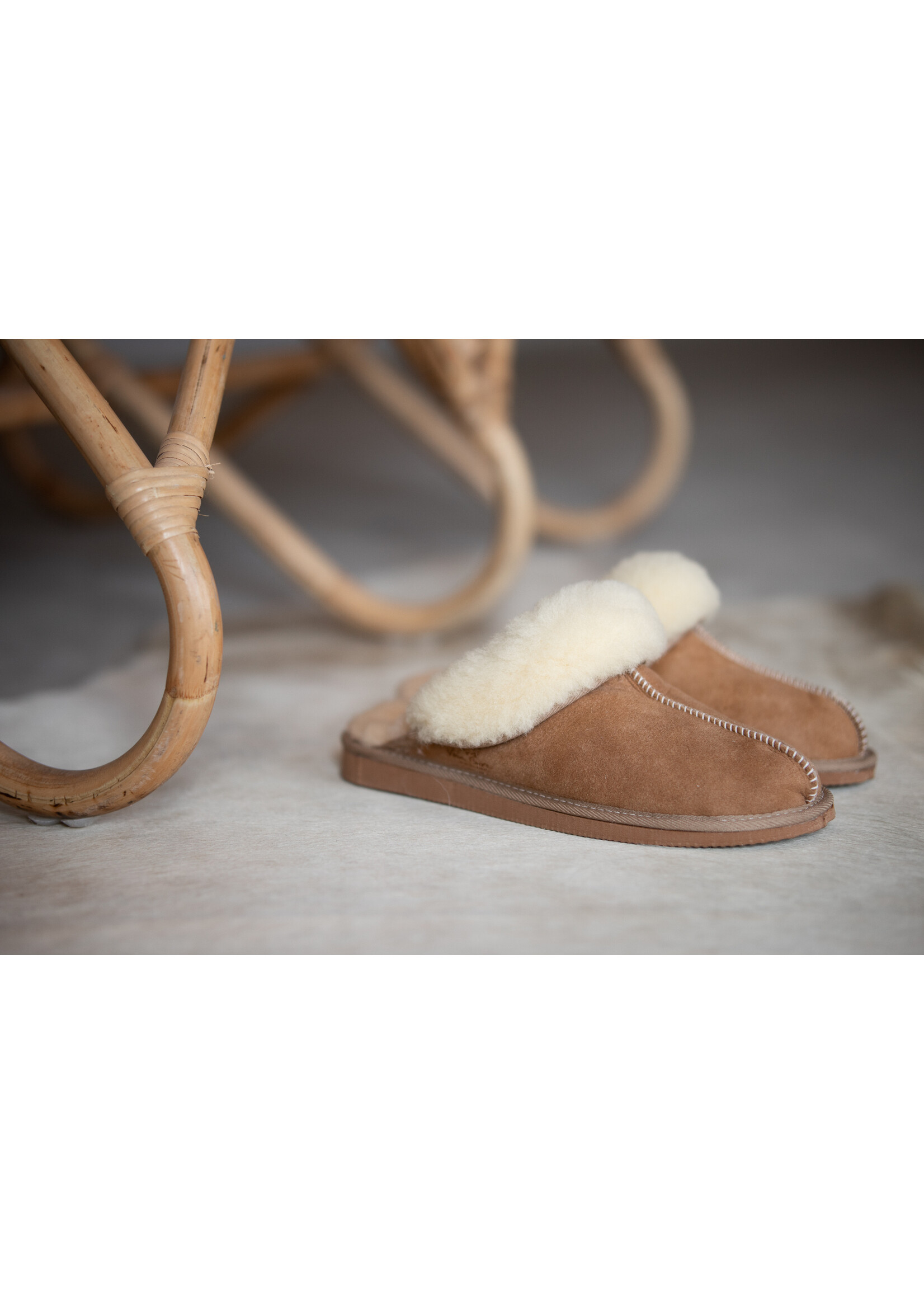 Van Buren sinds 1861 Lambskin Ladies Slippers - Camel - Size 36 to 46