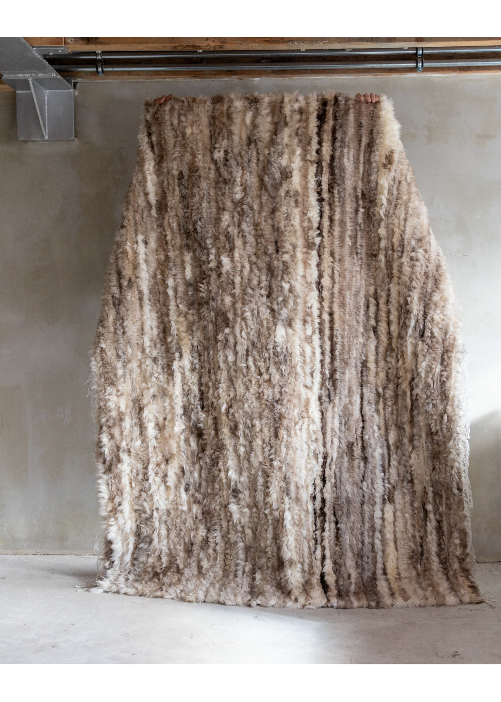 Van Buren Tapis en peau de mouton noué - 200x160cm
