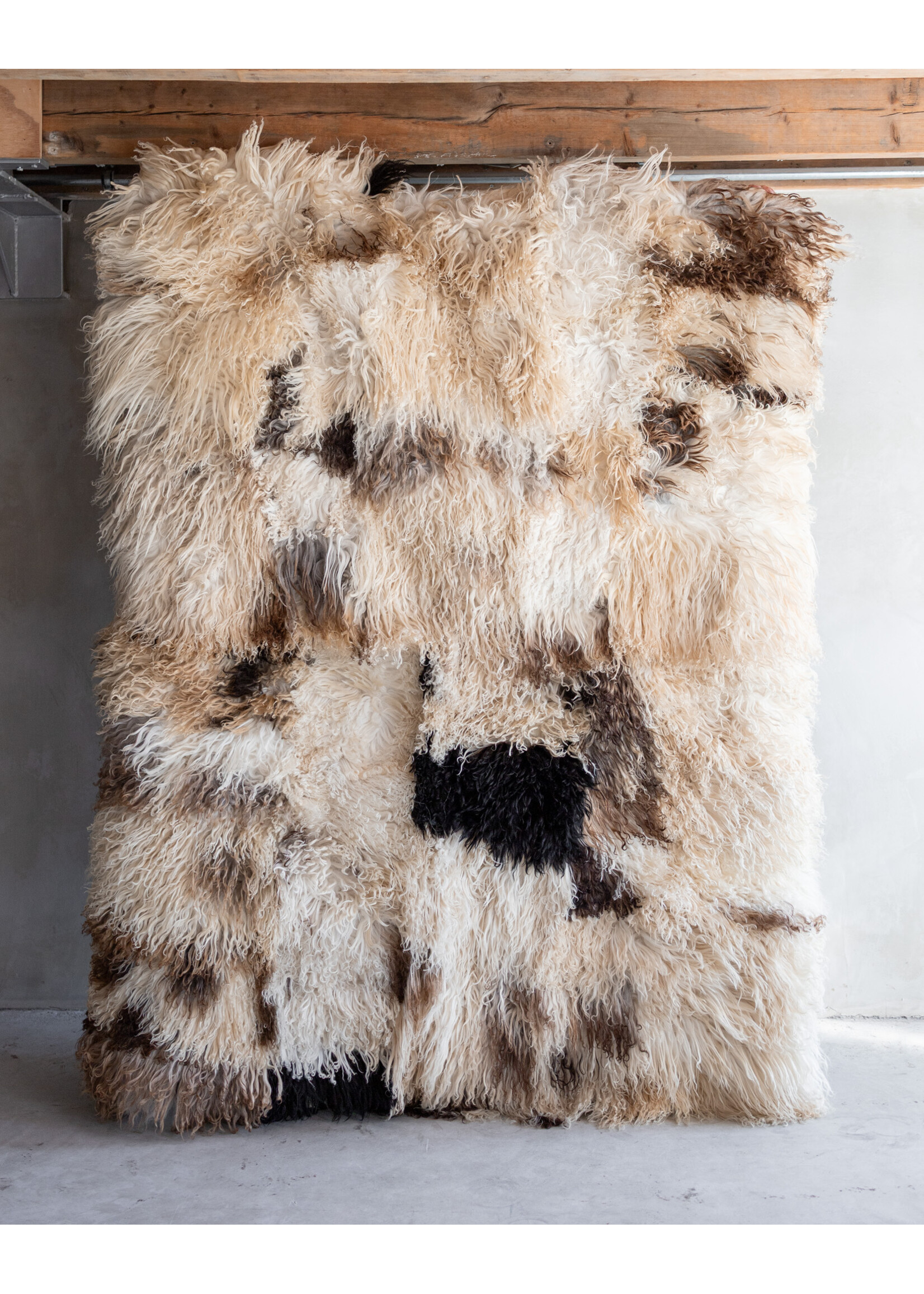 Van Buren sinds 1861 Curly sheepskin rug - 200x150cm - SKK-162