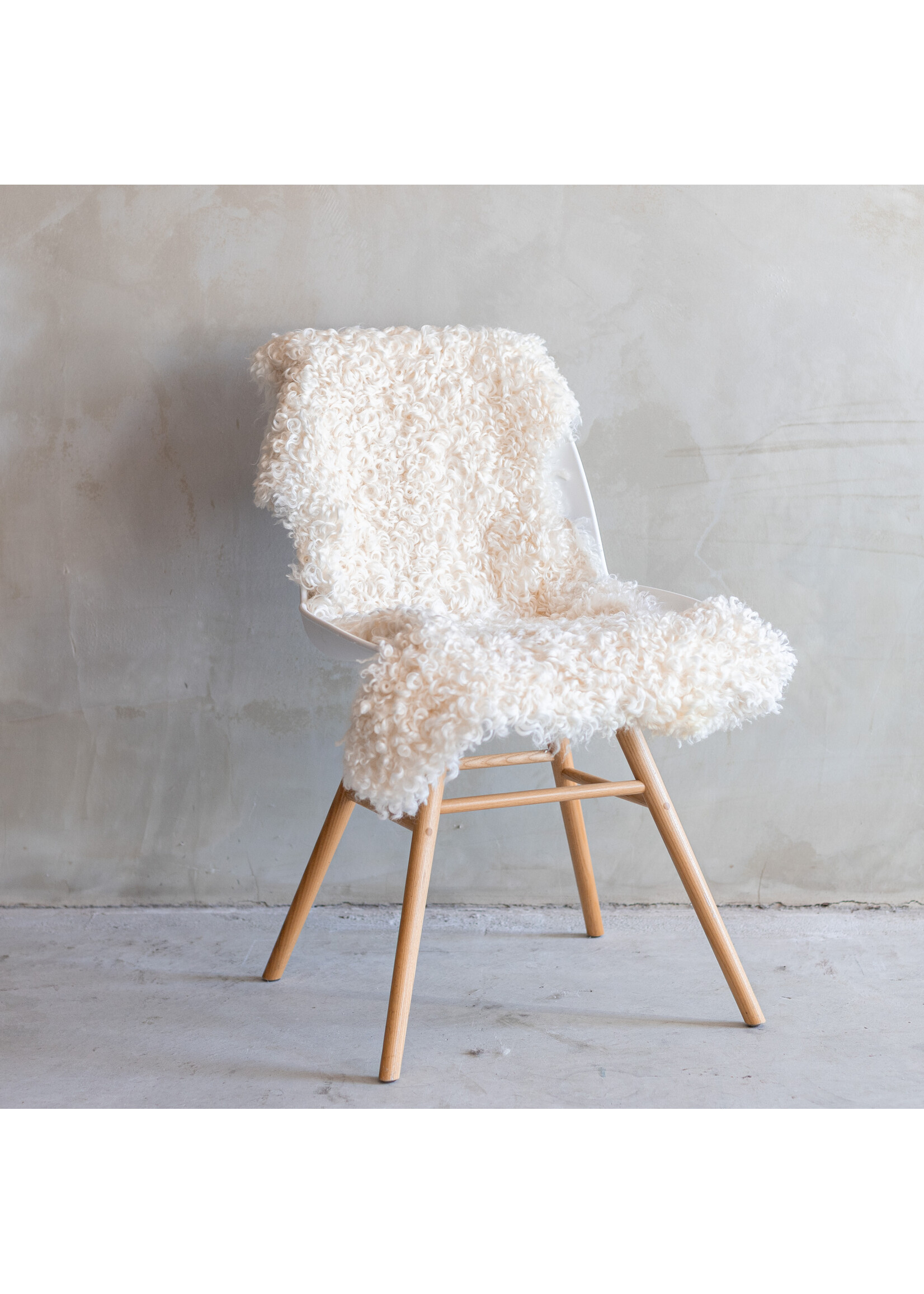 Van Buren sinds 1861 Gotland sheepskin white - 113x58cm - SVV-310