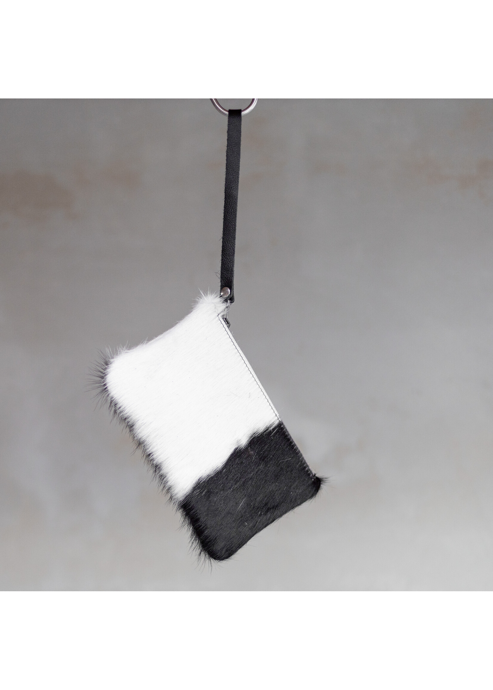 Van Buren sinds 1861 Koeienhuid clutch - Zwartbont