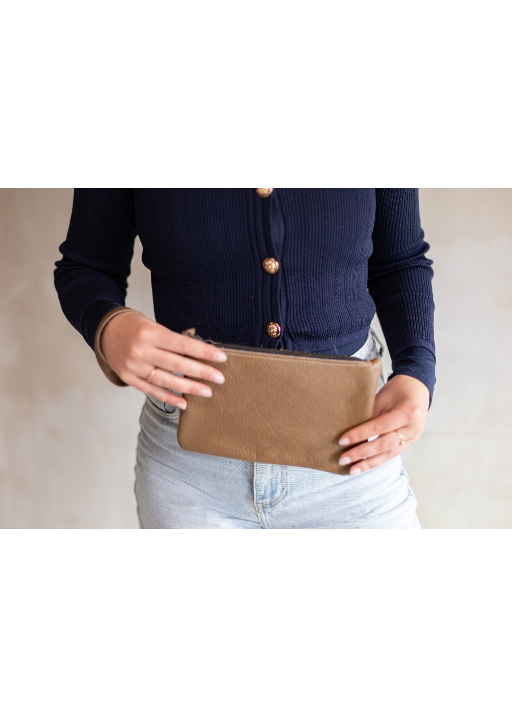 Van Buren sinds 1861 Koeienhuid clutch - Zand leder