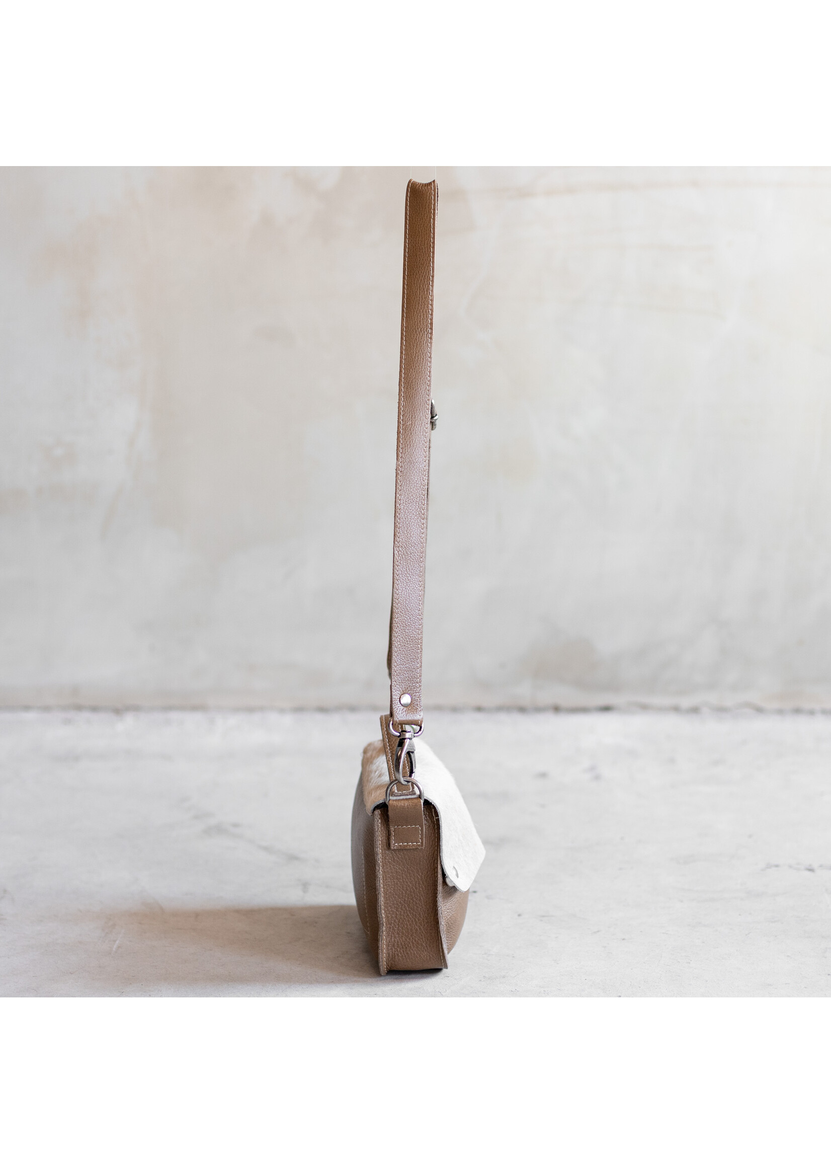 Van Buren sinds 1861 Bag Maren - Champagne front