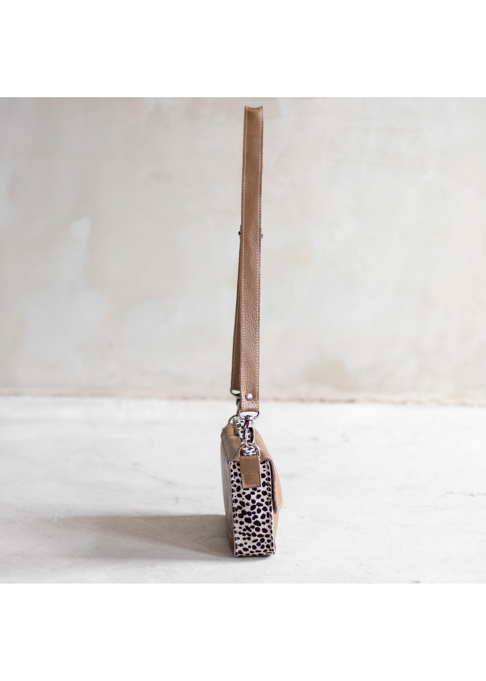 Van Buren sinds 1861 Bag Maren - Sand/mini Dalmatian side