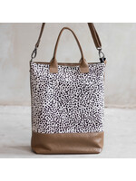 Van Buren sinds 1861 Schoudertas Jolie van Zand Leder en mini-Dalmatiër Print Koeienhuid