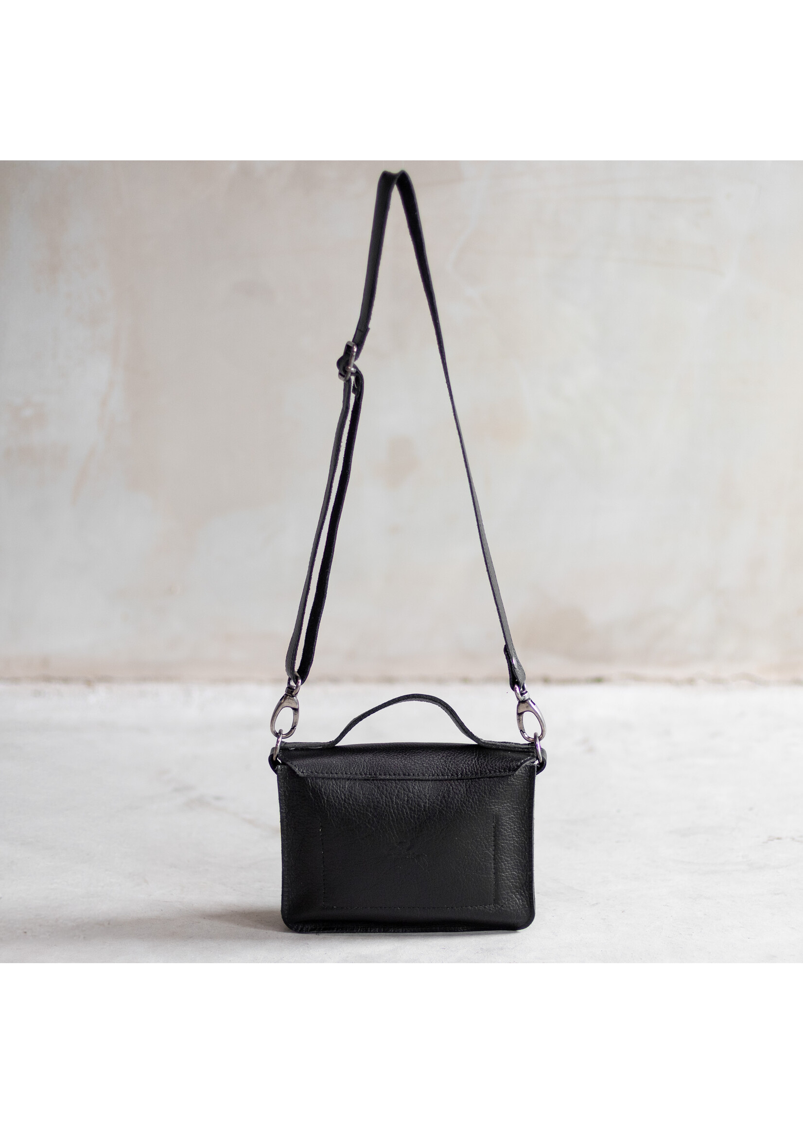 Van Buren sinds 1861 Schoudertas Maren van Zwart Leder