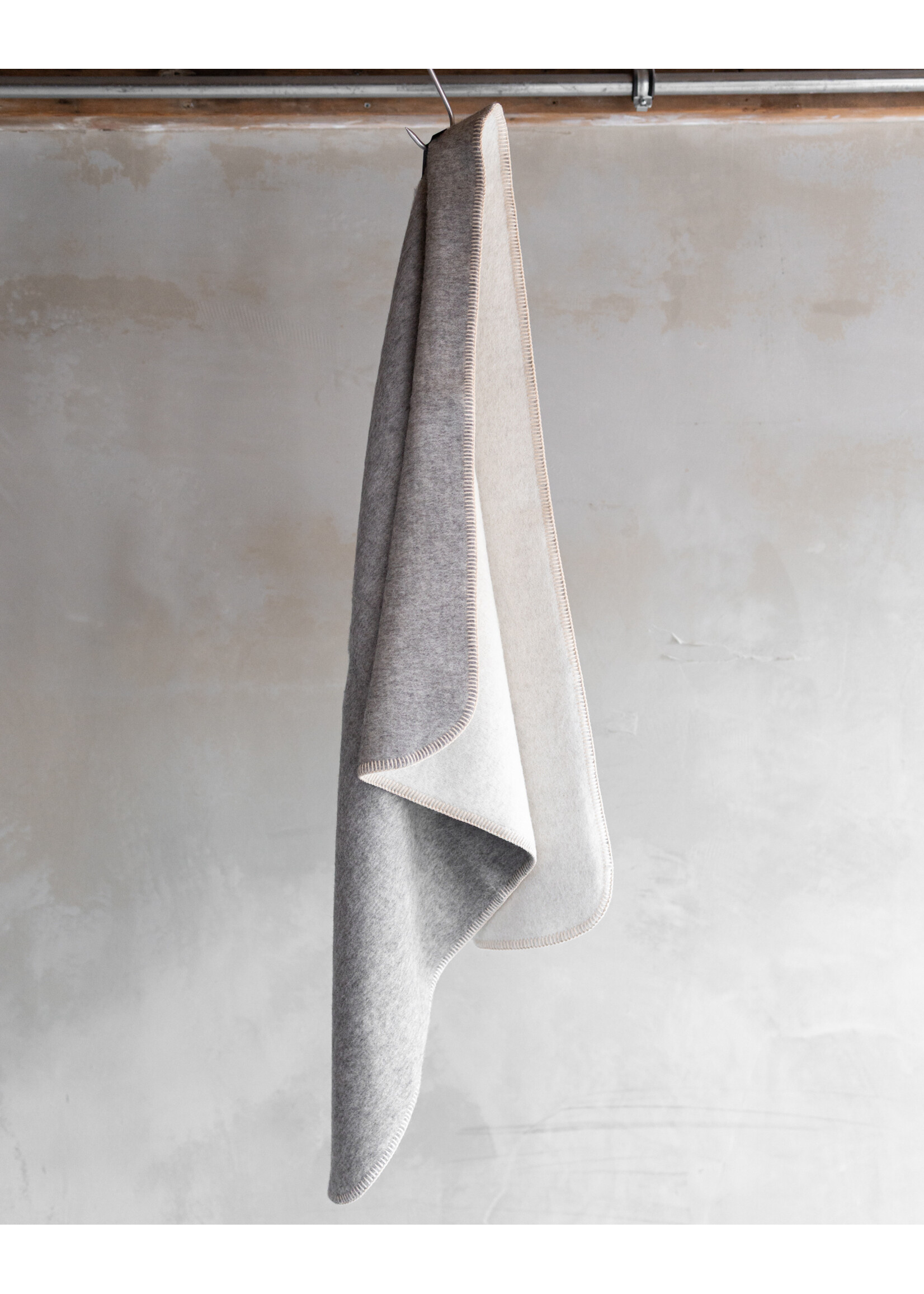 Van Buren sinds 1861 Cradle blanket alpaca wool - Light Grey - 100x75cm