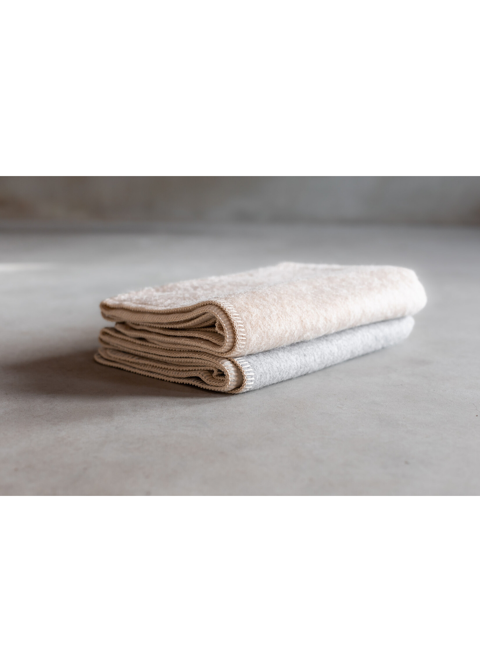 Van Buren sinds 1861 Babydecke aus Alpakawolle - Beige