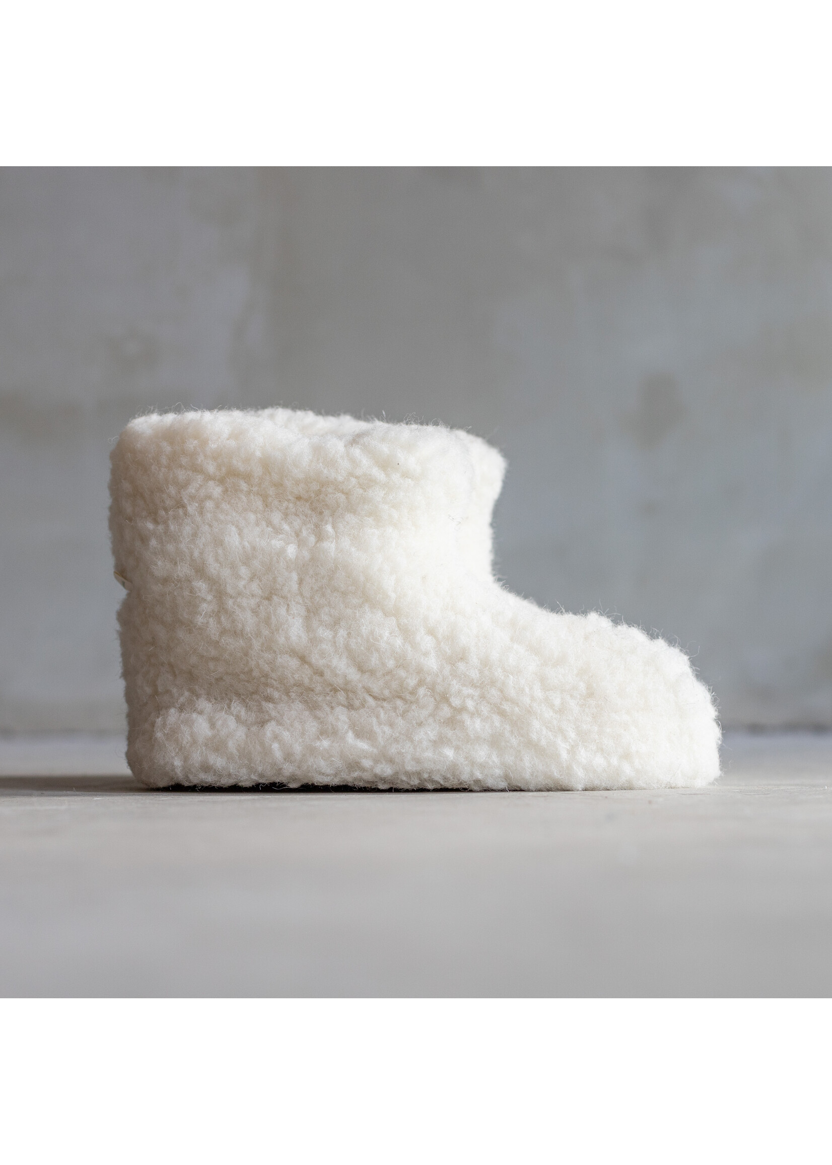 Van Buren sinds 1861 Sami wool slippers - Off-White