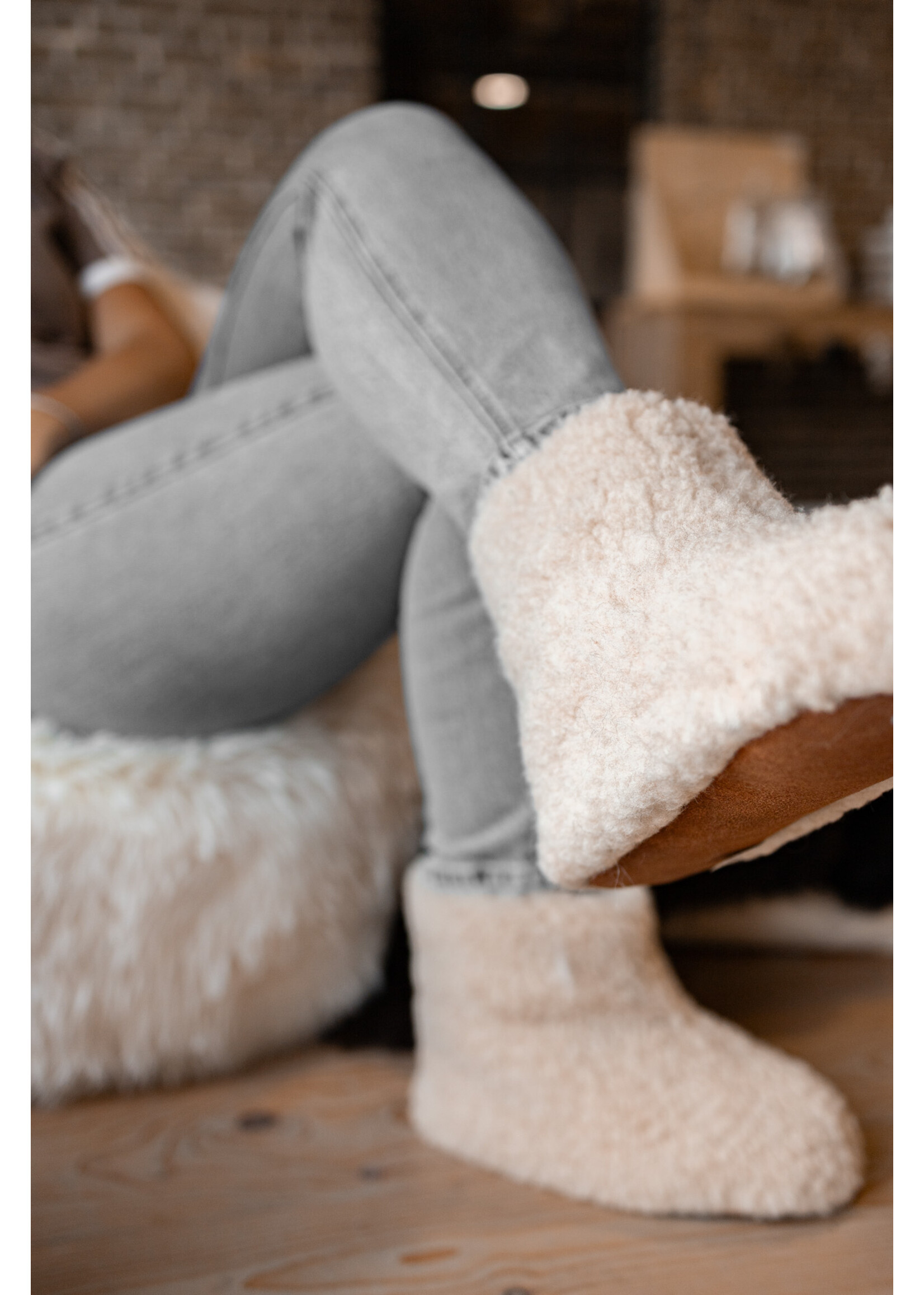 Van Buren sinds 1861 Sami wool slippers - Off-White