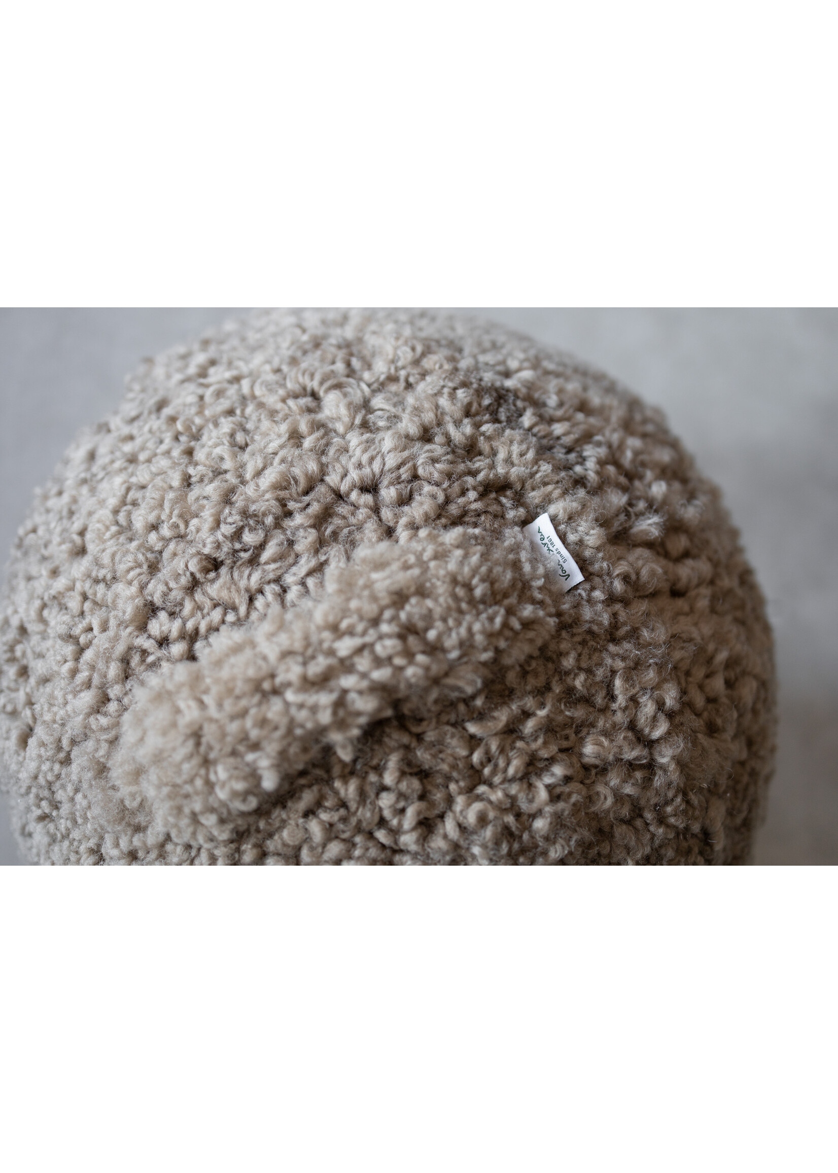 Van Buren sinds 1861 Crossbreed Schaffell Yoga Ball Sahara - 2 Größen