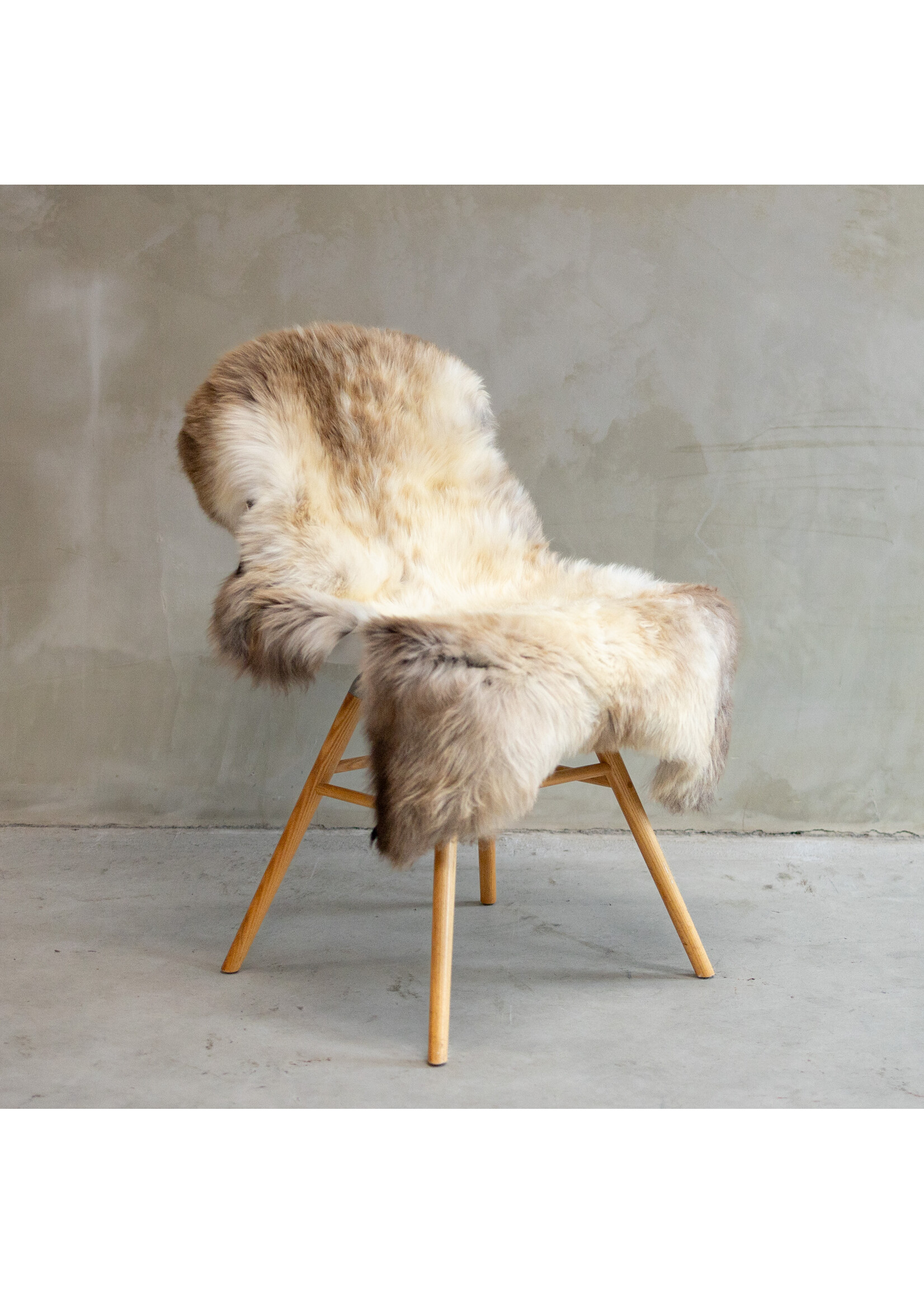 Van Buren sinds 1861 Uniquely Photographed Texel Melange Sheepskin approx. 118x68cm - SVV-608