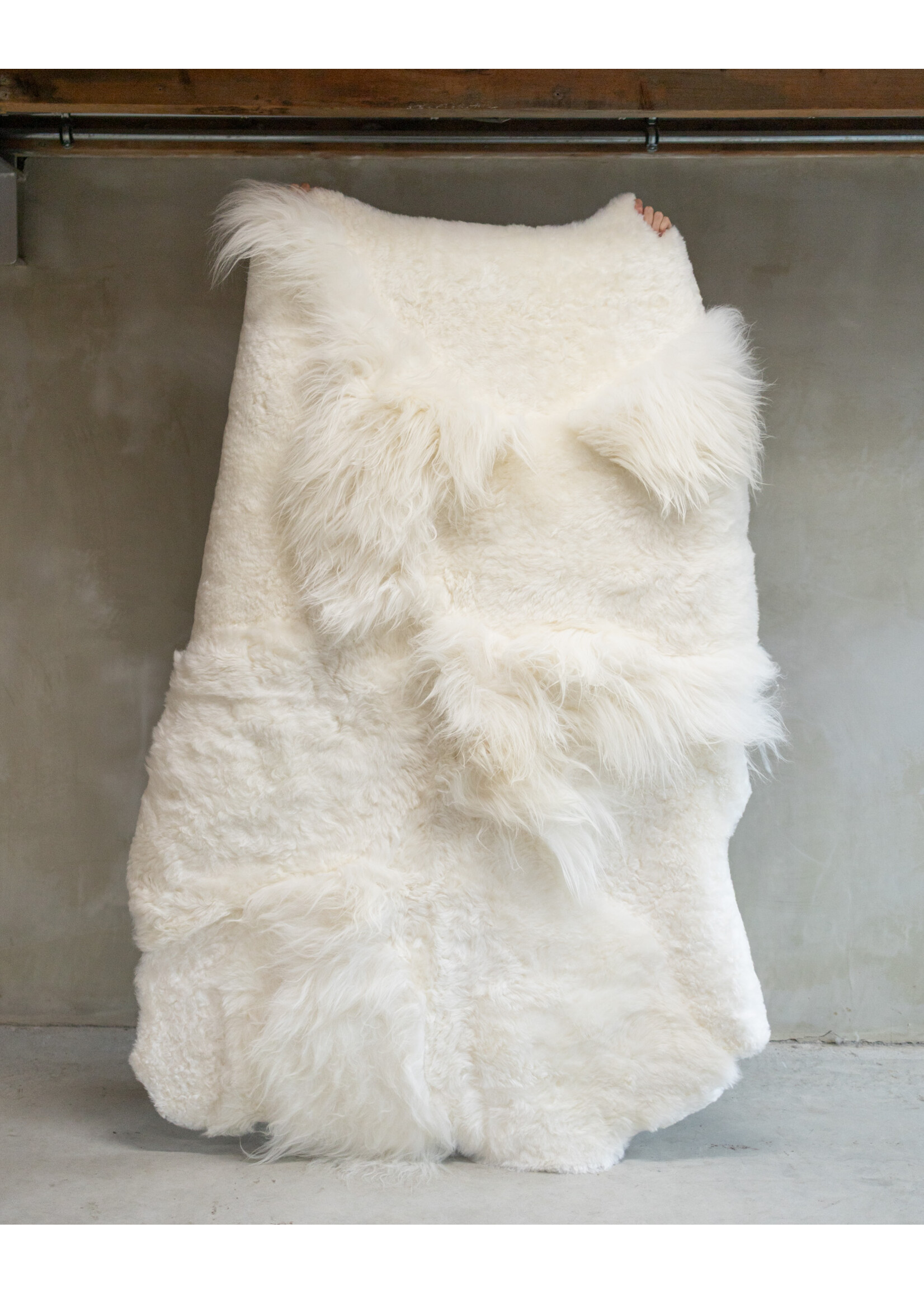 Van Buren sinds 1861 Uniek Gefotografeerd Schapenvacht Multilayer Karpet Wit ca. 180x120cm - SKM-122