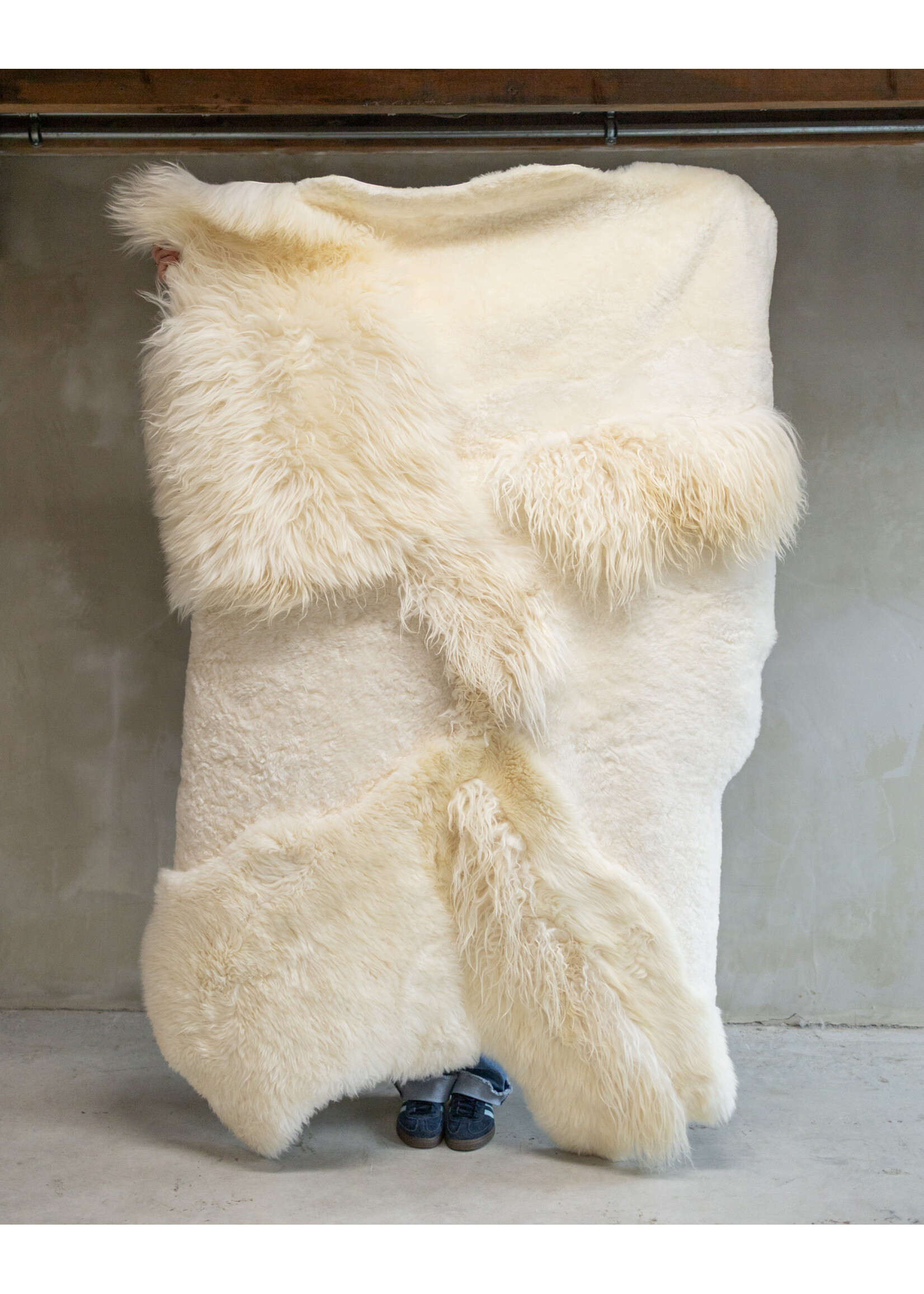 Van Buren sinds 1861 Uniquely Photographed Sheepskin Multilayer Rug White approx. 180x120cm - SKM-124