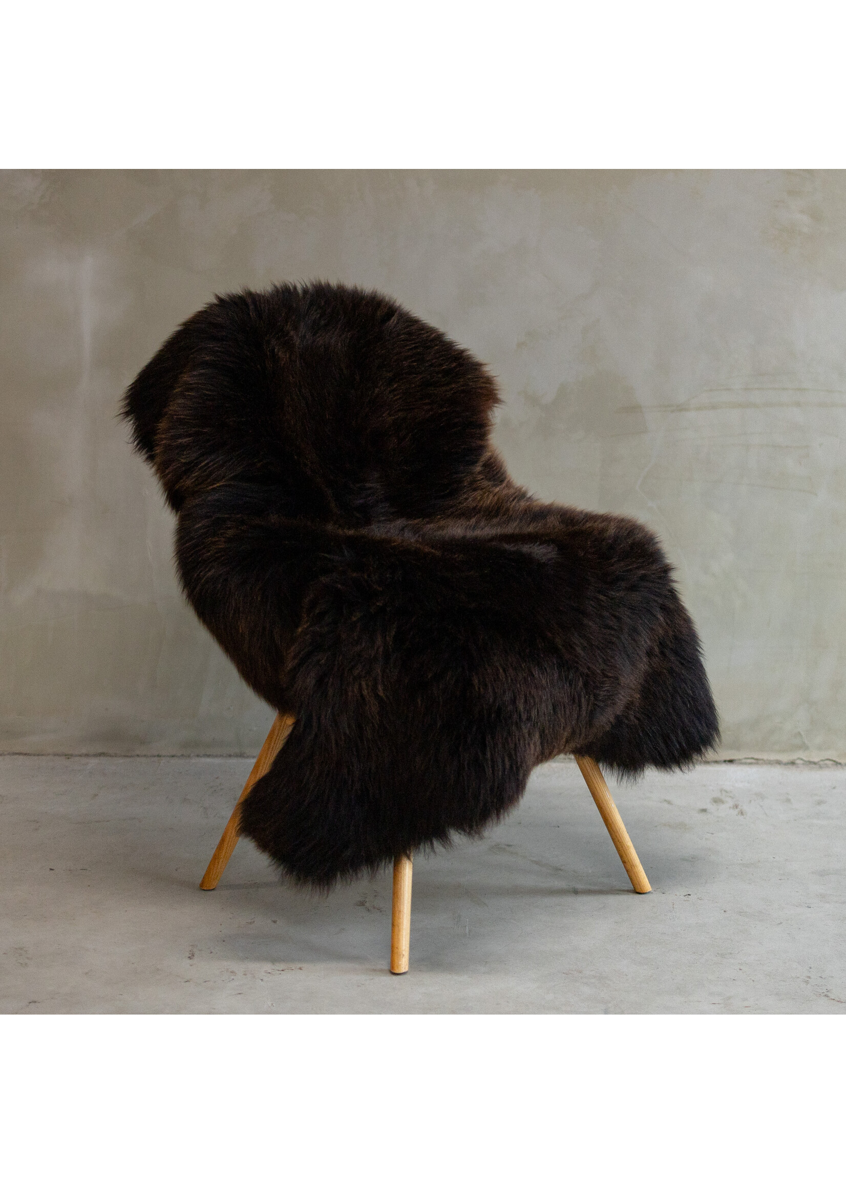 Van Buren sinds 1861 Uniquely Photographed Texel Brown Sheepskin XXL approx. 134x85cm - SVV-613