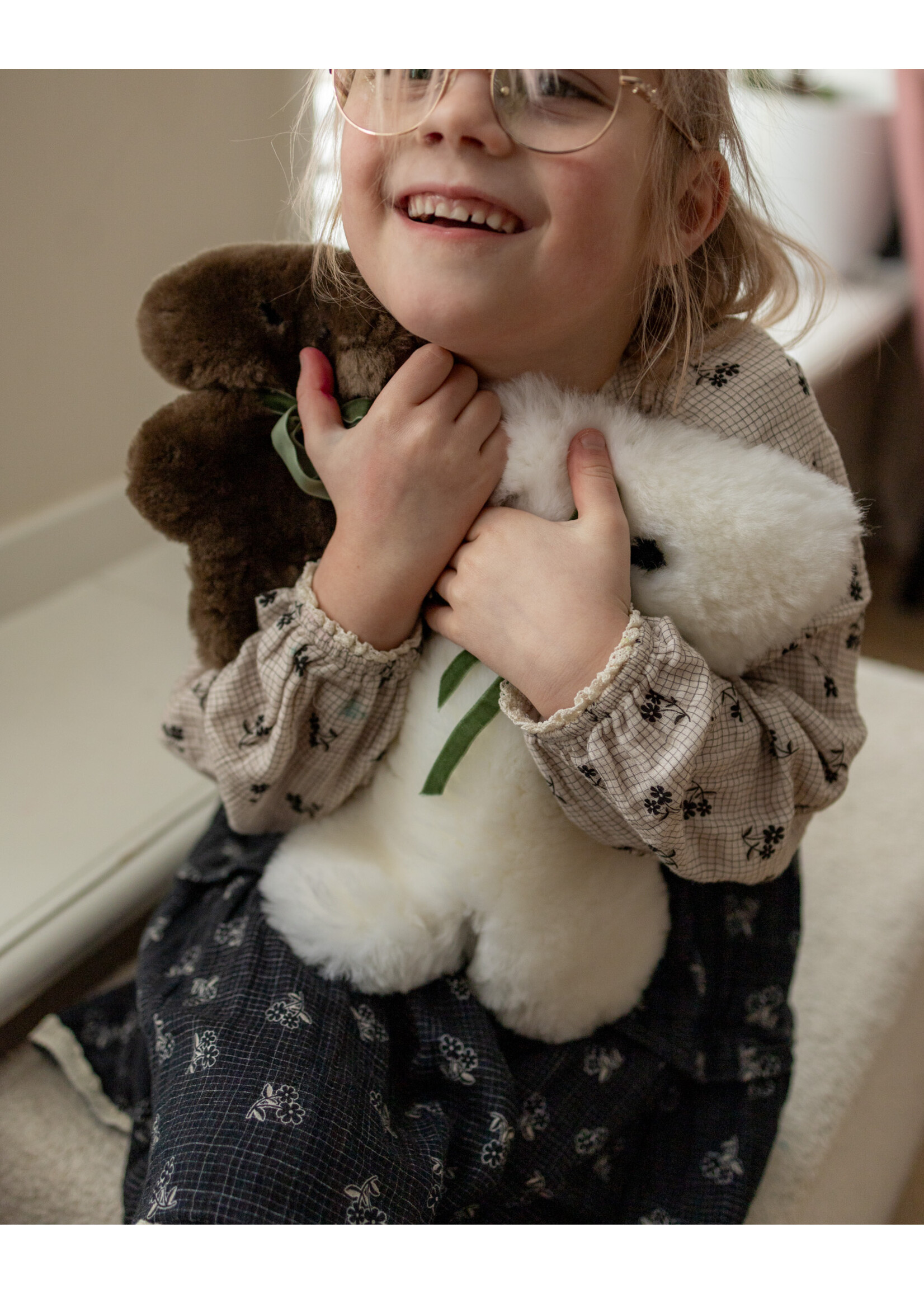 Van Buren sinds 1861 Buurtje Bear - Merino Sheepskin Cuddly Toy - White - Large