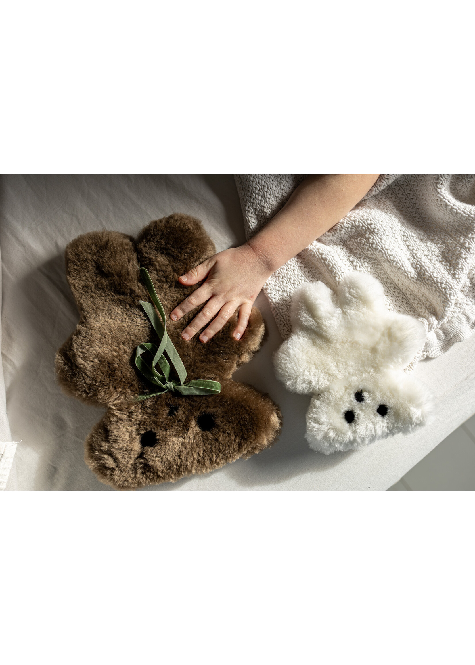 Van Buren sinds 1861 Buurtje Bear - Peluche en peau de mouton mérinos - Blanc - Petit