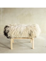 Van Buren sinds 1861 Unique Wooden Bench with Sheepskin - BNK-47