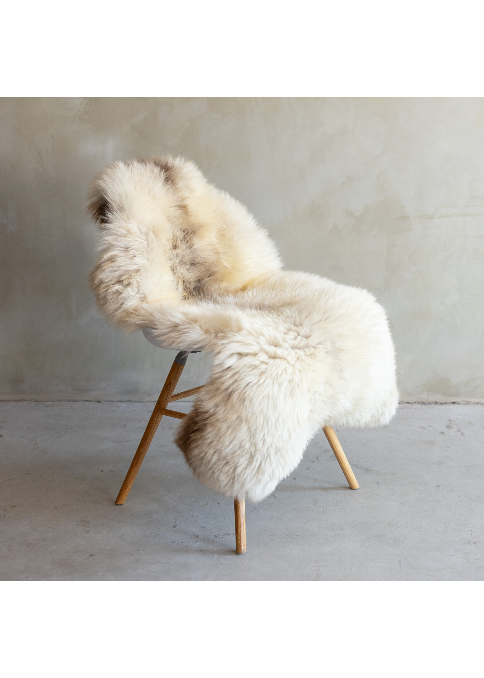 Van Buren sinds 1861 Separately photographed Texel melange sheepskin - ca. 120x58cm - SVV-748