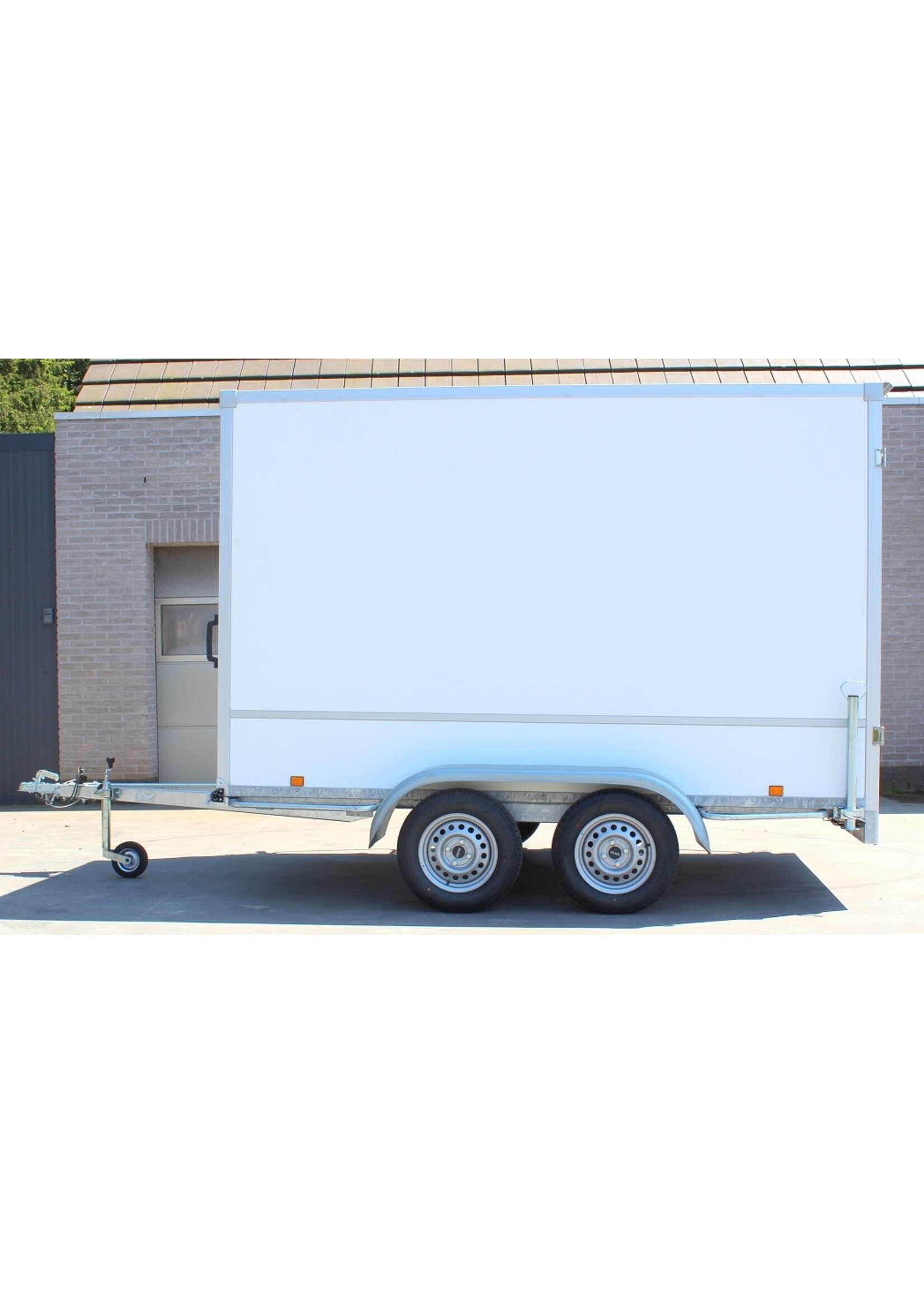 Power Trailer Power Trailer closed trailer (lxwxh) 307x180x188cm NEW