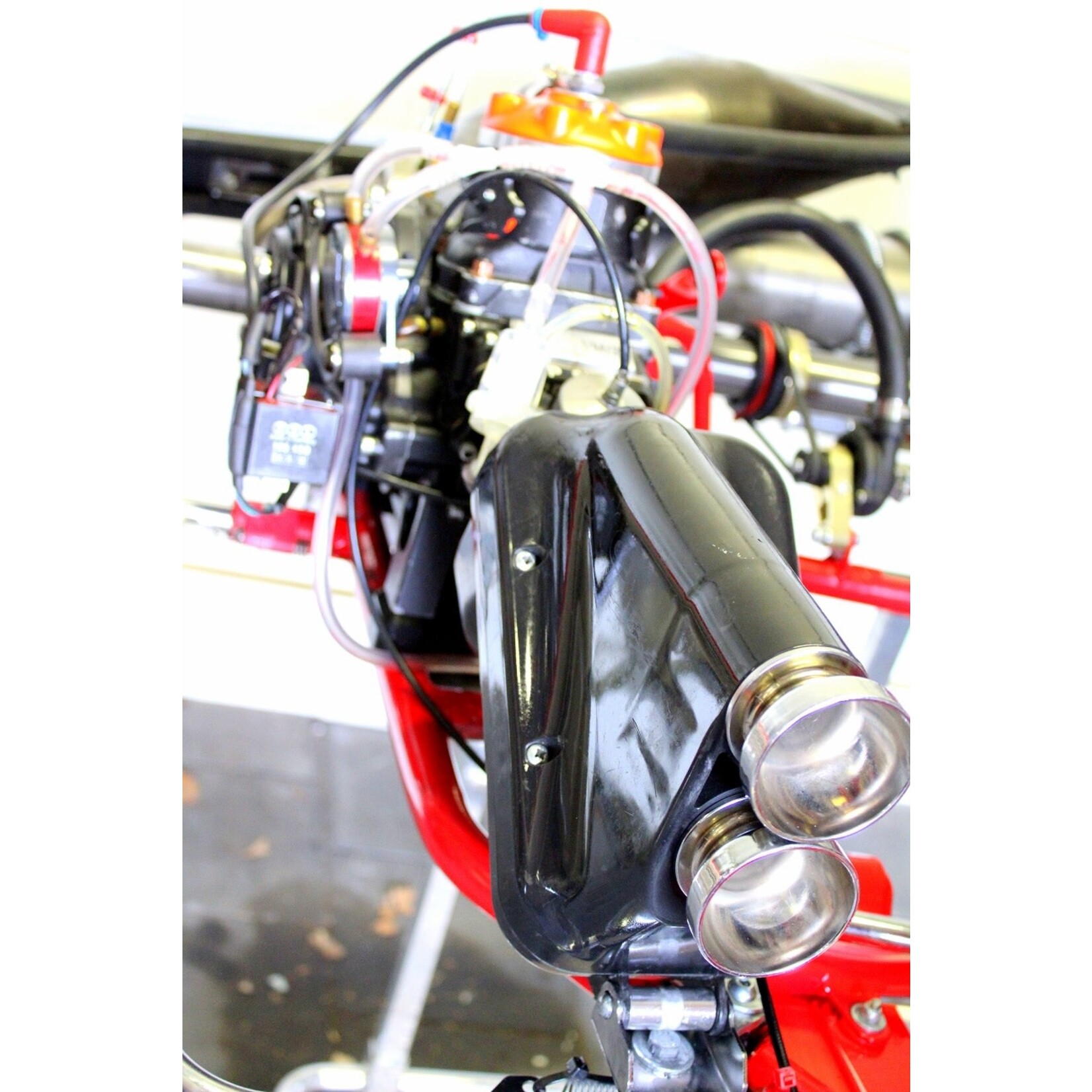 birel BIREL CRY30 gear kart with Modena KK1 Engine