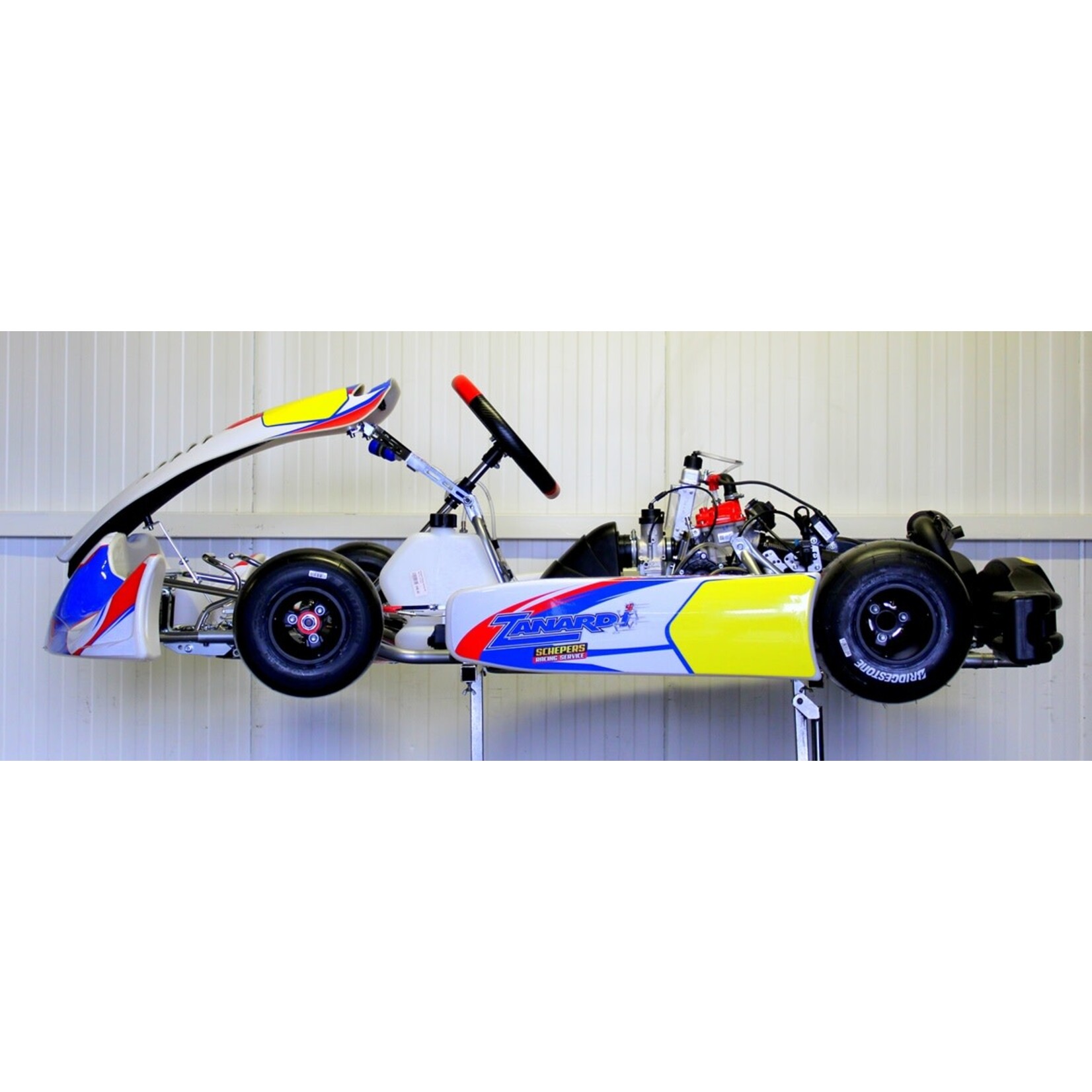 Zanardi Neuer überjähriger Zanardi KZ3 Kart mit neuem Rotax Max EVO2 Senior Motor