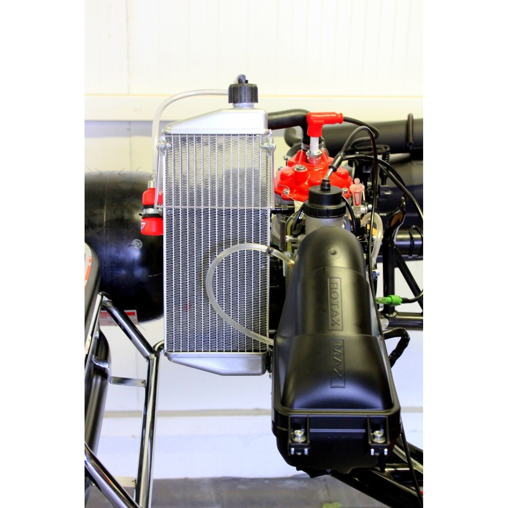 CRG CRG KT2 Kart mit brandneuem Rotax Max Senior EVO2-Motor