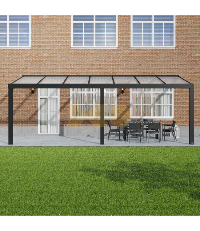 Veranda met Polycarbonaat dak 706x300 cm