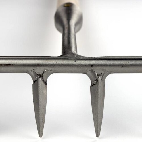 Sneeboer Grindhark - 14 tanden - 168 cm