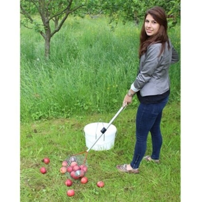 De Wiltfang Appelraper op telesteel - 120 cm