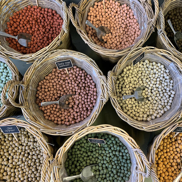 Blossombs Geschenkdoos groot - 9 zaadbommetjes - Jute bewaarzakje