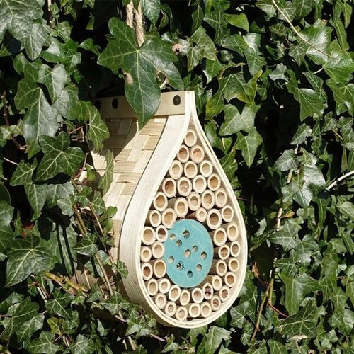 Wildlife World Bijenhotel met bamboe nestbuizen - Druppelvorm