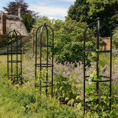 Harrod Obelisk Rond - 2 m hoog - 50 cm breed
