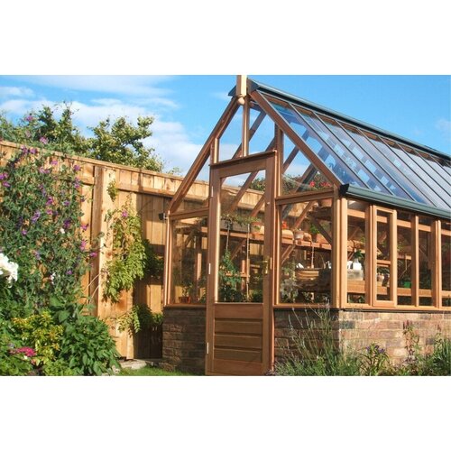 Gabriel Ash RHS "Hyde Hall" - stenen muur - kas