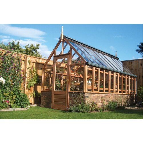 Gabriel Ash RHS "Hyde Hall" - stenen muur - kas