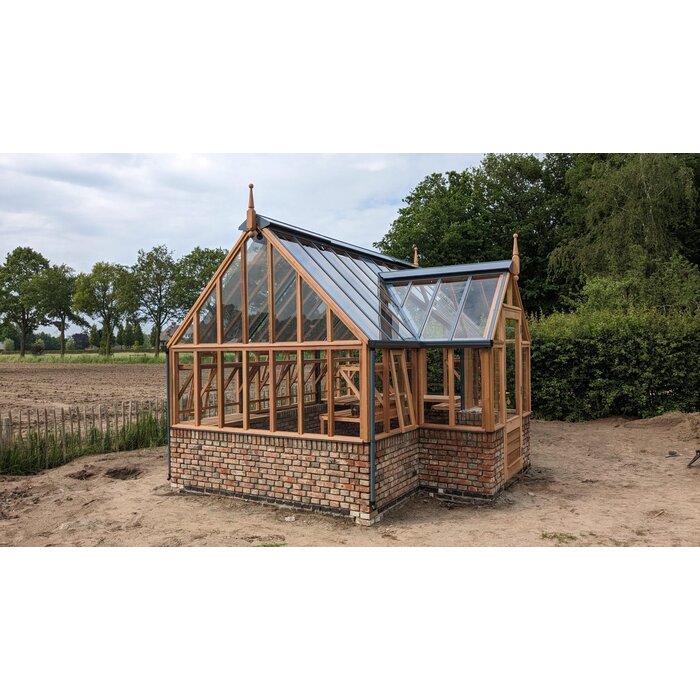 Gabriel Ash RHS "Portico" - stenen muur - portiek - royale kas - citrusbomen kweken