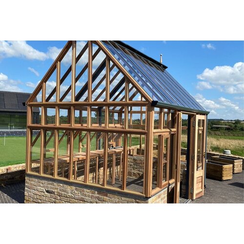 Gabriel Ash RHS Planthouse "Wisley" - lage stenen muur - verhoogd - dubbele deur