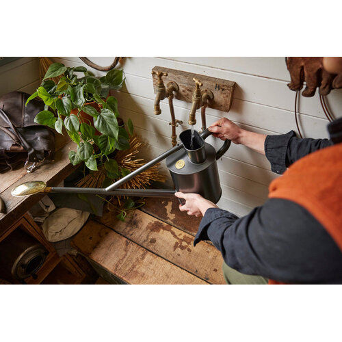 Haws Warley Fall Gieter - Original - Antraciet