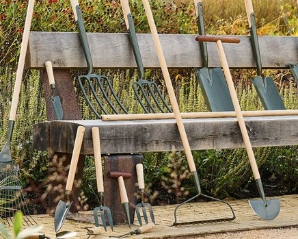 Maak kennis met BoronGreen: Een revolutie in tuingereedschap!