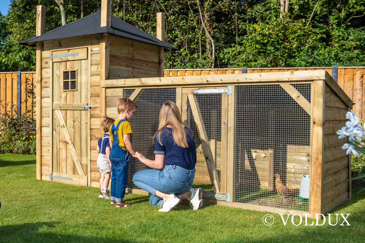 Voldux Hooiberg kippenhok Lotte - 392 x 150 x 235 cm - Inclusief ren