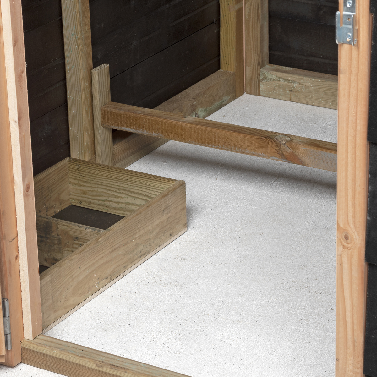 Voldux Hooiberg kippenhok Niek - 175 x 175 x 225 cm - Inclusief hooiopslag