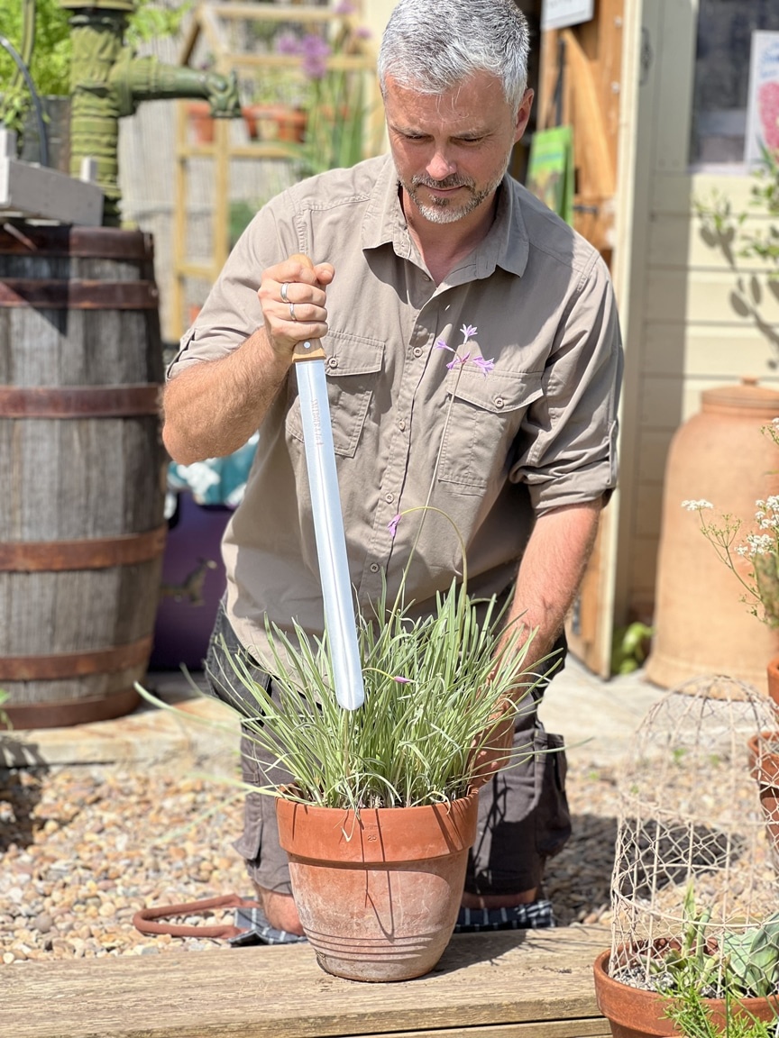 Sneeboer Bloempotmes - Containermes - 53.5 cm - Verpotten