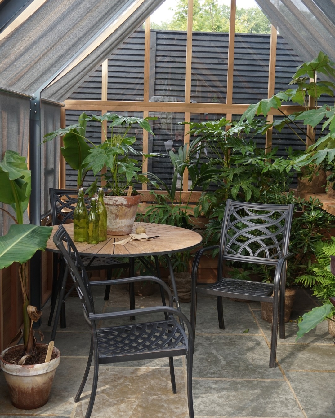 Gabriel Ash RHS Zonwering - RHS tuinkas - schaduwdoek