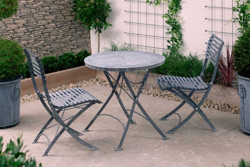 Harrod Darsham Bistro Set – Handgeëtst & Inklapbaar - Tafel en 2 stoelen - Design B