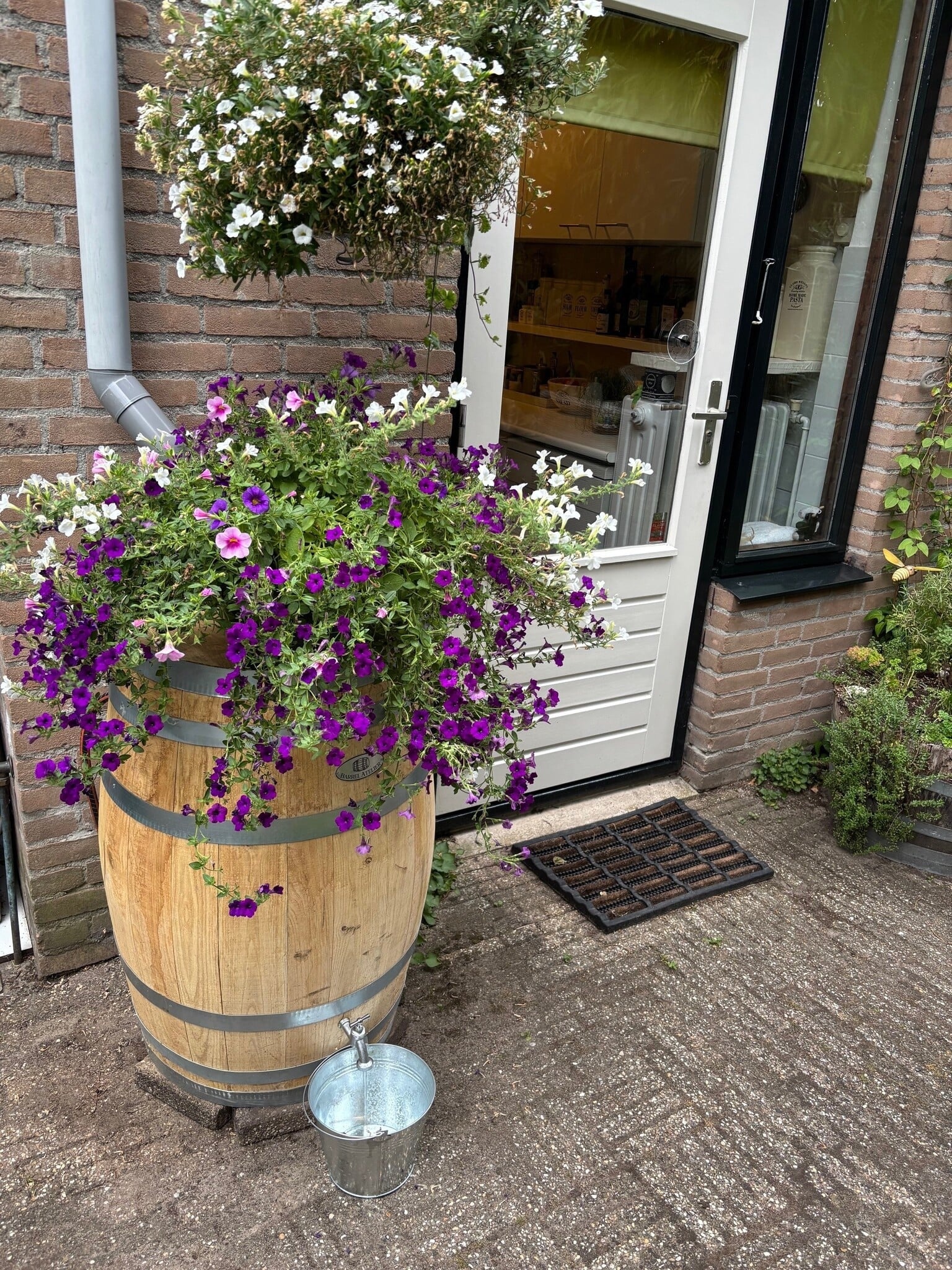 Meuwissen Agro Houten regenton - 100 liter kastanje met kraan - vulgat