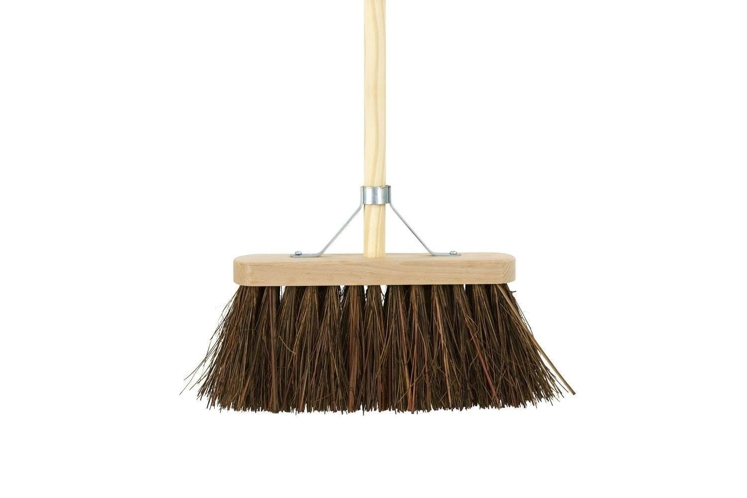 Betra Straatbezem met Steel 140 cm – Buitenbezem Harde Natuurvezel – 30 cm