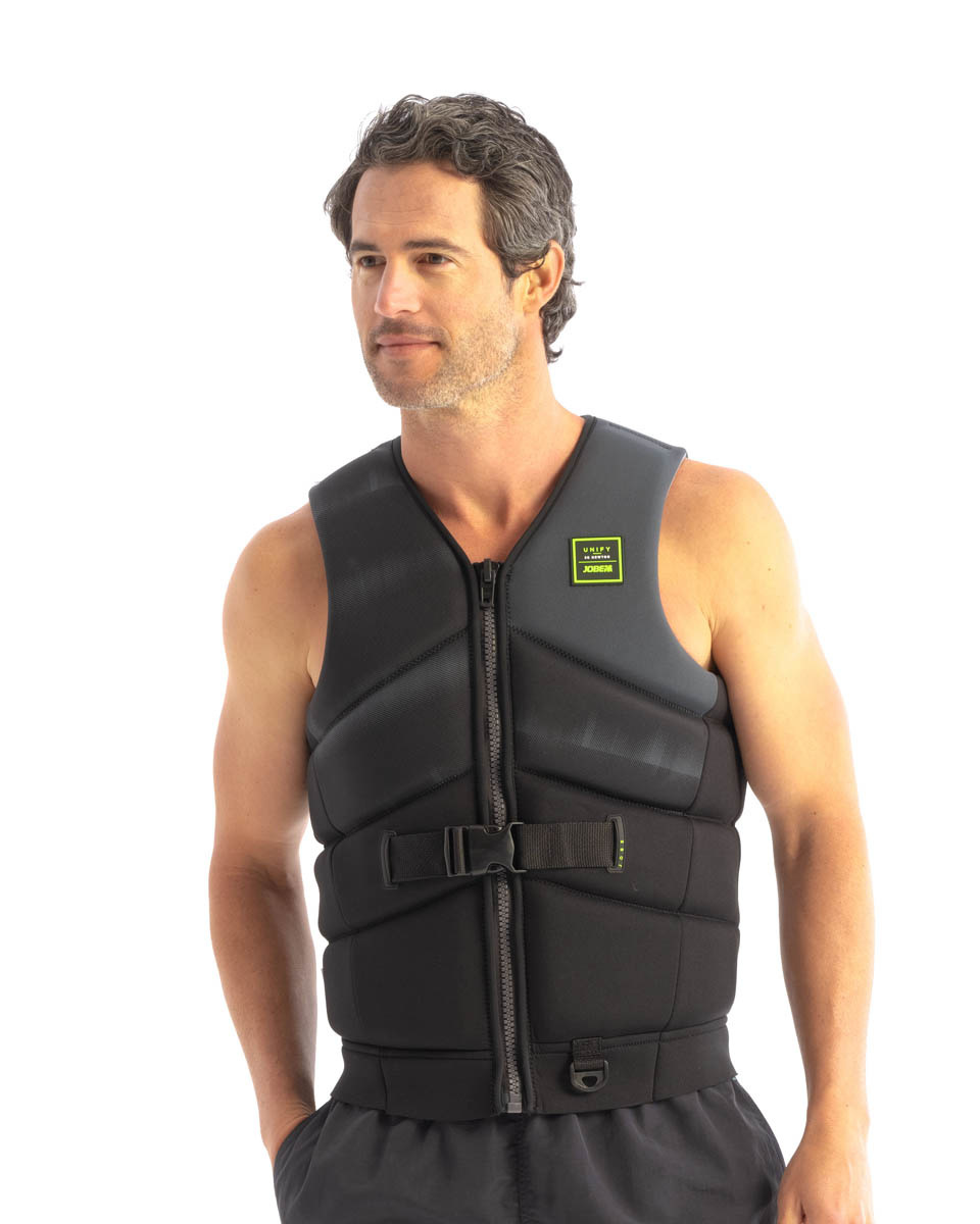 Here you can see our entire range of men's lifejackets