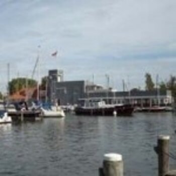 Marina W.s.v. Nieuwe Meer