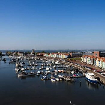 Hellevoetsluis Marina - Arie de Boom De Vesting
